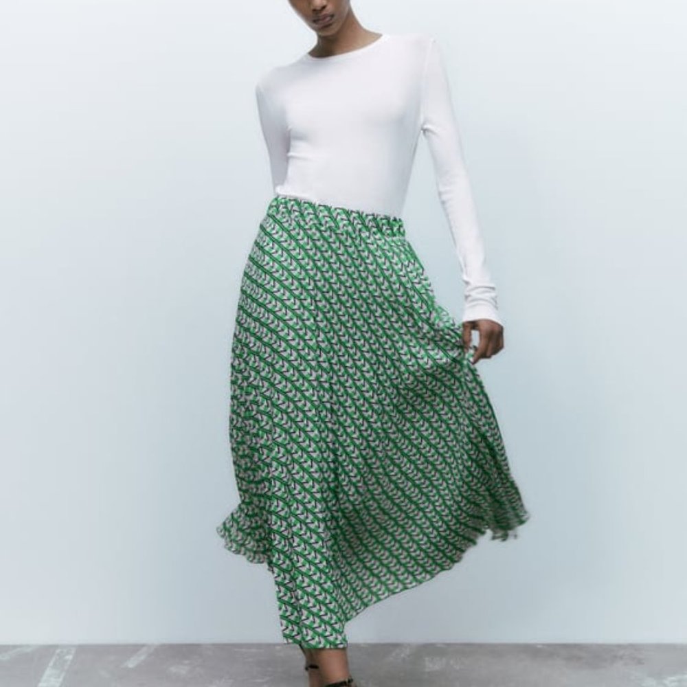 Zara GEOMETRIC PRINT PLEATED SKIRT MULTICOLORED NWT